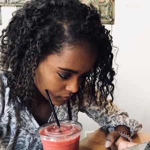 Meet your Posher, Tess